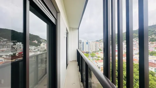 Apartamento com 2 Quartos à venda, 70m² no Centro, Florianópolis