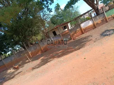 Fazenda/Sítio com 3 Quartos à venda, 1000m² no Morada Nova, Uberlândia