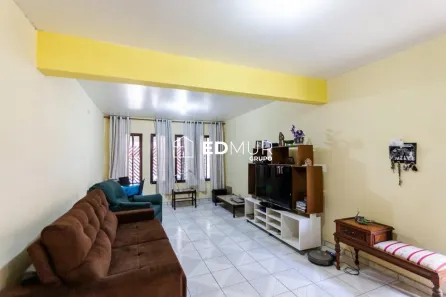 Sobrado com 4 Quartos à venda, 361m² no Parque Oratório, Santo André