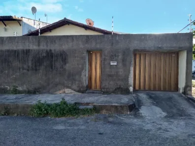 Casa com 3 Quartos à venda, 231m² no Parque Manibura, Fortaleza
