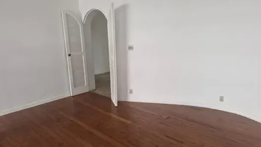 Casa com 6 Quartos à venda, 980m² no Jardim das Nações, Taubaté