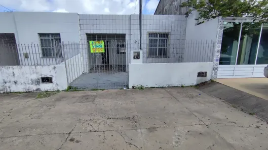 Casa com 2 Quartos à venda, 100m² no Dezoito do Forte, Aracaju