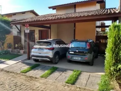 Casa de Condomínio com 2 Quartos à venda, 90m² no Parque Jóquei Club, Campos dos Goytacazes