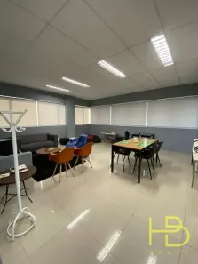 Sala Comercial para alugar, 130m² no Jardim Isaura, Sorocaba