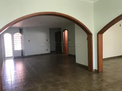 Casa com 3 Quartos à venda, 264m² no Vila Ana Maria, Ribeirão Preto