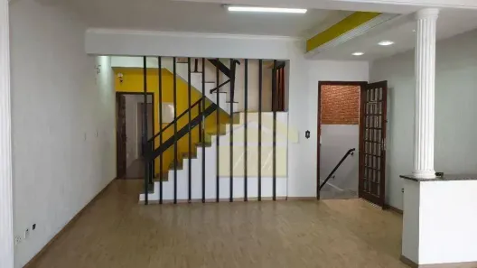 Sobrado com 3 Quartos à venda, 258m² no Cidade Vargas, São Paulo