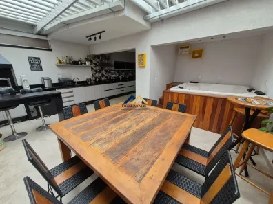 Casa de Condomínio com 4 Quartos à venda, 392m² no Vila Bertioga, São Paulo