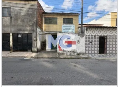 Casa com 6 Quartos à venda, 12m² no Parangaba, Fortaleza