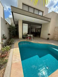 Casa com 3 Quartos para alugar, 240m² no Estância dos Ipês, Uberaba