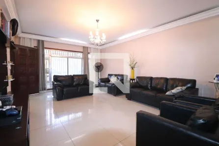 Casa com 3 Quartos à venda, 489m² no Vila Valparaíso, Santo André