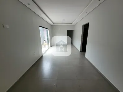 Casa com 2 Quartos para alugar, 150m² no Jardim Ipanema, Uberlândia