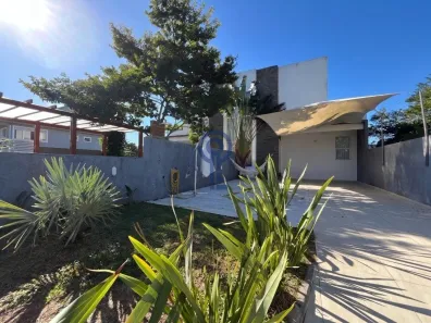 Casa com 3 Quartos para alugar, 145m² no Campeche, Florianópolis