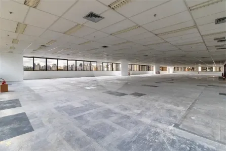 Sala Comercial à venda, 885m² no Cidade Monções, São Paulo