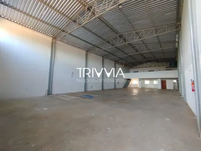 Galpão/Depósito/Armazém para alugar, 430m² no Marta Helena, Uberlândia