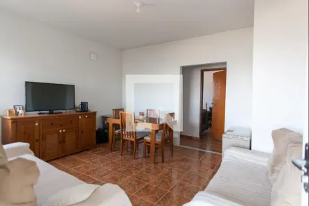 Casa com 2 Quartos à venda, 354m² no Bandeirantes, Contagem