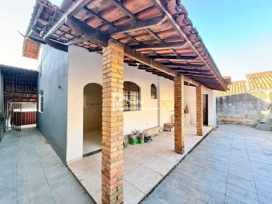 Casa com 3 Quartos à venda, 360m² no Juliana, Belo Horizonte