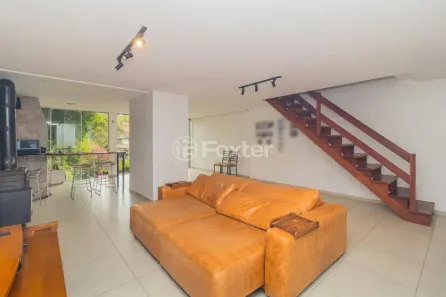 Casa com 3 Quartos à venda, 268m² no Vila Jardim, Porto Alegre
