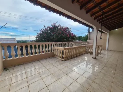 Casa com 3 Quartos à venda, 193m² no Parque Vista Alegre, Bauru