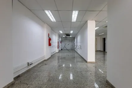 Prédio Comercial com 13 Quartos para alugar, 5582m² no Consolação, São Paulo