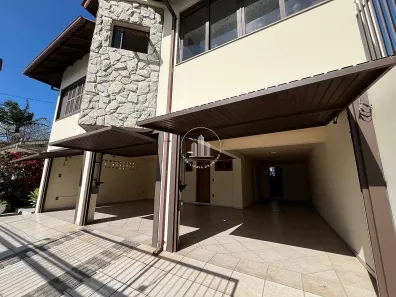 Casa com 3 Quartos à venda, 264m² no Capoeiras, Florianópolis