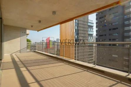 Apartamento com 3 Quartos à venda, 197m² no Jardim das Acácias, São Paulo