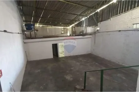 Galpão/Depósito/Armazém com 2 Quartos para alugar, 362m² no Jardim Santo Antônio, Santo André