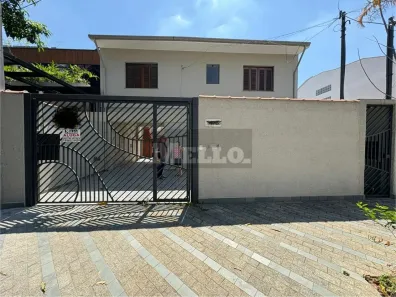 Sobrado com 3 Quartos para alugar, 220m² no Indianópolis, São Paulo
