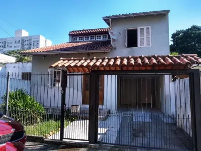 Casa com 3 Quartos à venda, 150m² no Camaquã, Porto Alegre