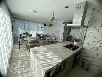 com 1 Quarto à venda, 45m² no Centro, Florianópolis
