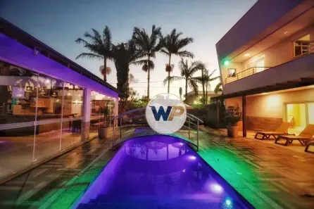 Casa com 4 Quartos para alugar, 450m² no Centro, Balneário Camboriú