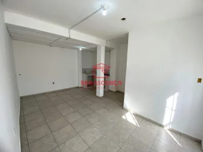 Casa com 1 Quarto para alugar, 40m² no Campo Grande, Rio de Janeiro