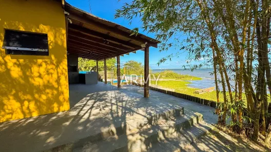 Casa com 3 Quartos à venda, 190m² no Piassuguera, Paranaguá