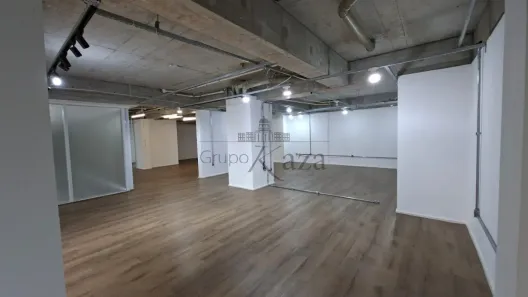 Ponto Comercial para alugar, 195m² no Pinheiros, São Paulo