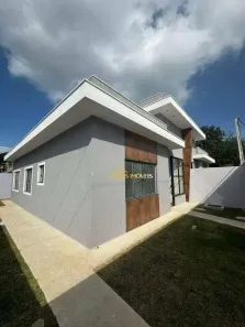 Casa com 3 Quartos à venda, 67m² no Extensão do Bosque, Rio das Ostras