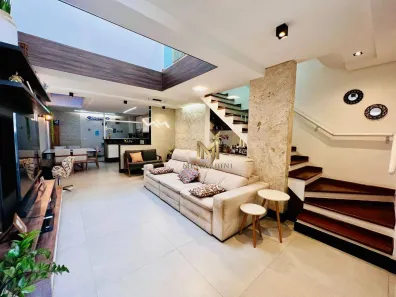 Sobrado com 4 Quartos à venda, 162m² no Vila Alpina, Santo André