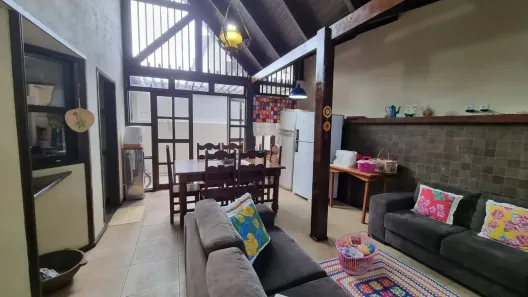 Casa de Condomínio com 3 Quartos à venda, 108m² no , Chapada dos Guimarães