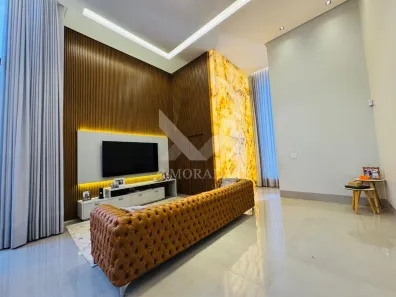 Casa com 3 Quartos à venda, 330m² no Vila Rosa, Goiânia