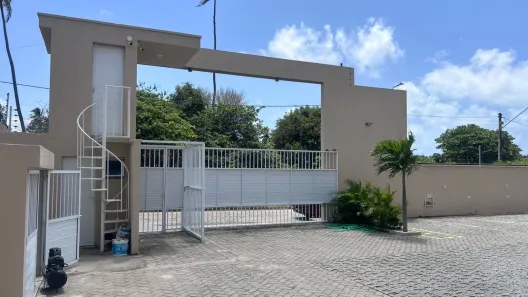 Apartamento com 2 Quartos à venda, 47m² no Mangabeira, Eusébio