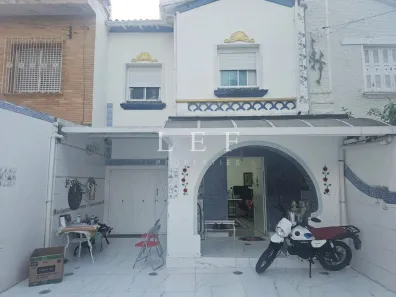 Casa com 4 Quartos para alugar, 243m² no Campos Elíseos, São Paulo