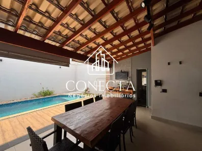 Casa com 3 Quartos à venda, 219m² no Jardim Karaíba, Uberlândia