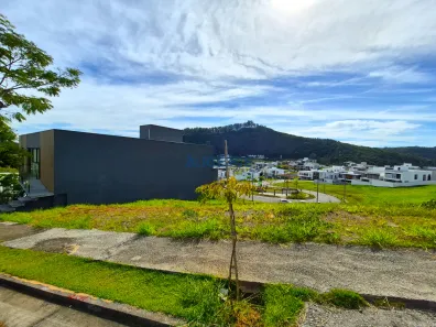 Lote/Terreno à venda, 302m² no Salvaterra, Juiz de Fora