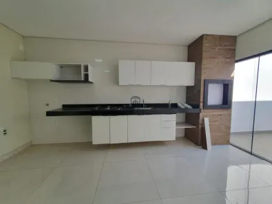 Casa com 3 Quartos para venda ou aluguel, 150m² no Água Branca, Piracicaba