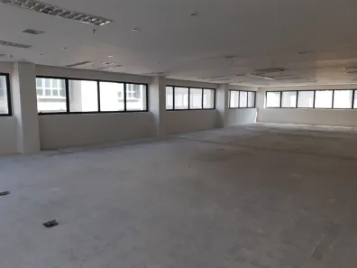 Sala Comercial para alugar, 109m² no Vila Olímpia, São Paulo