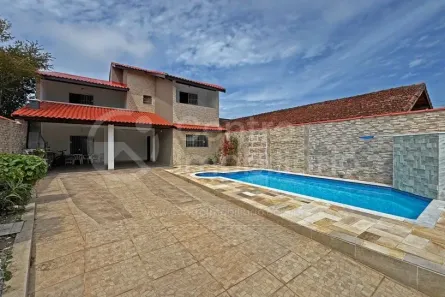 Casa com 3 Quartos à venda, 160m² no Jardim Tres Marias, Peruíbe