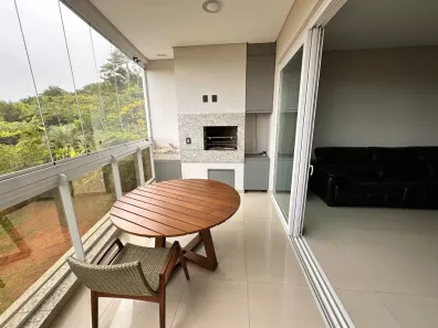 Apartamento com 3 Quartos à venda, 140m² no Jurerê, Florianópolis