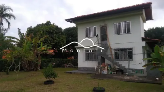 Fazenda/Sítio com 5 Quartos à venda, 172m² no São Francisco, Valença