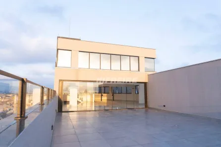 Ponto Comercial para alugar, 305m² no Parque Jaçatuba, Santo André