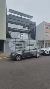 Prédio Comercial para alugar, 600m² no Cinqüentenário, Caxias do Sul