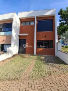 Casa de Condomínio com 3 Quartos para alugar, 132m² no Chácaras Silvania, Valinhos