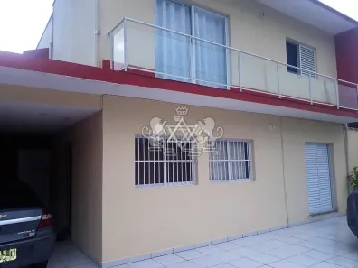 Sobrado com 3 Quartos à venda, 208m² no Jardim Britânia, Caraguatatuba